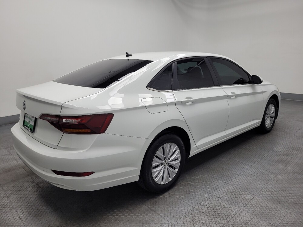 2019 Volkswagen Jetta in Las Vegas, NV 89102 - 18144213 10