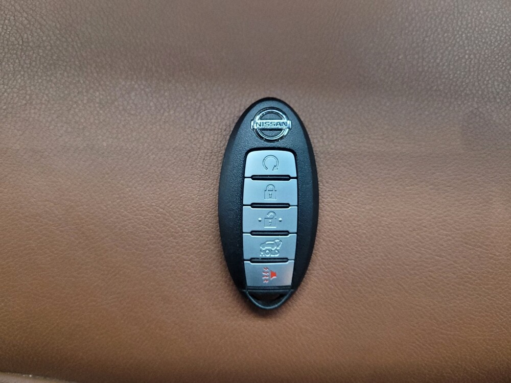 2018 Nissan Rogue in Las Vegas, NV 89102 - 18144214 32