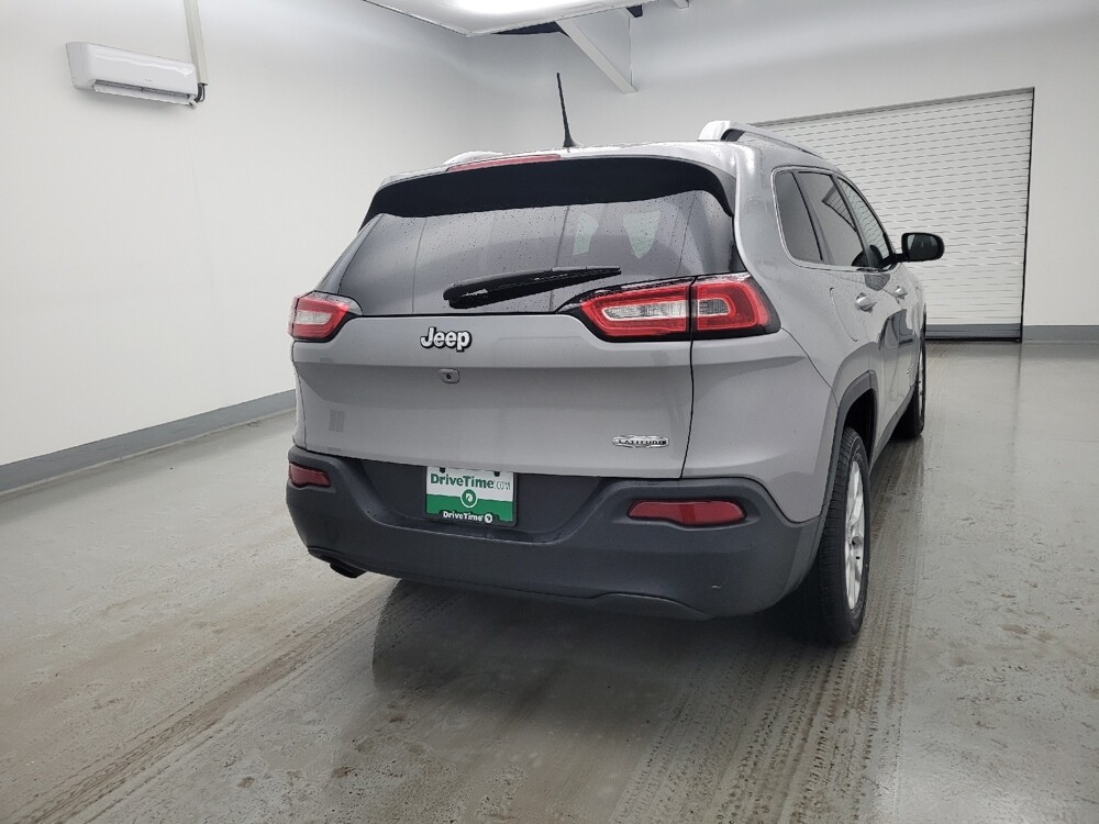 2017 Jeep Cherokee in Miamisburg, OH 45342 - 18144220 7