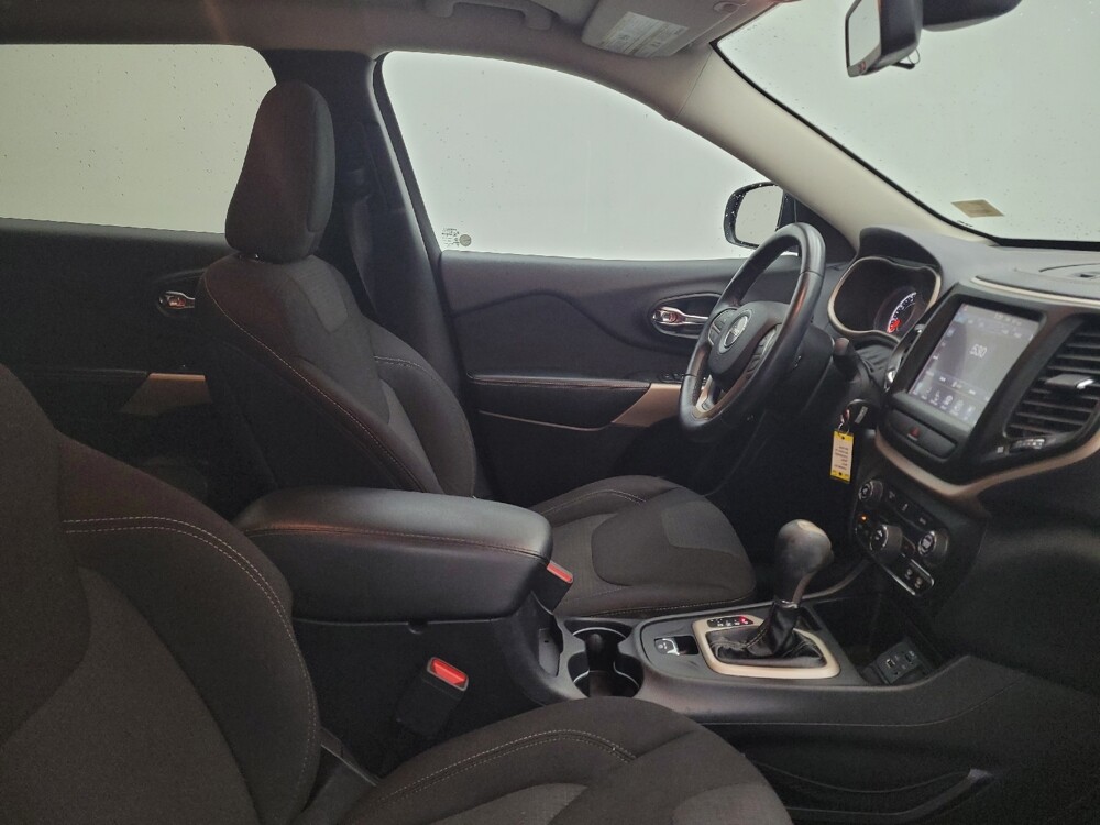 2017 Jeep Cherokee in Miamisburg, OH 45342 - 18144220 21