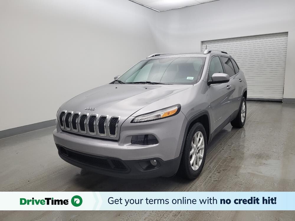 2017 Jeep Cherokee in Miamisburg, OH 45342 - 18144220
