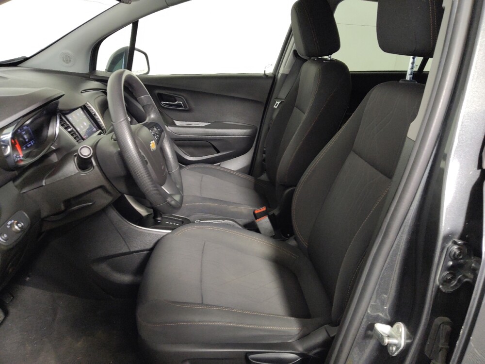 2020 Chevrolet Trax in Midlothian, IL 60445 - 18144224 17
