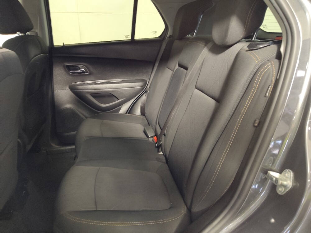 2020 Chevrolet Trax in Midlothian, IL 60445 - 18144224 18