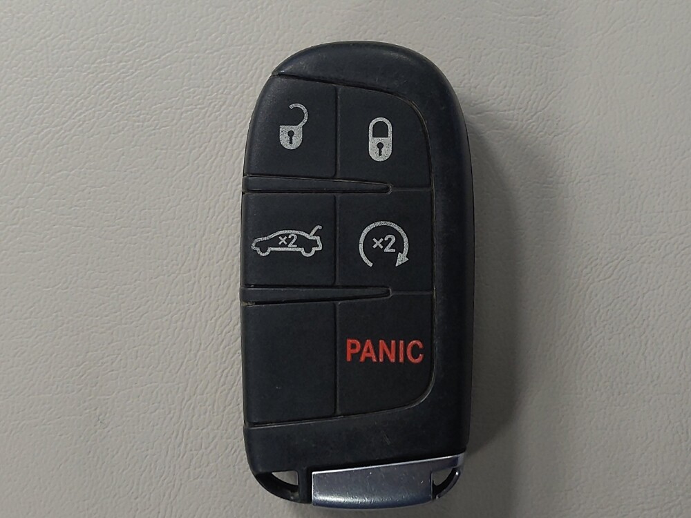 2015 Chrysler 200 in Houston, TX 77074 - 18144226 32