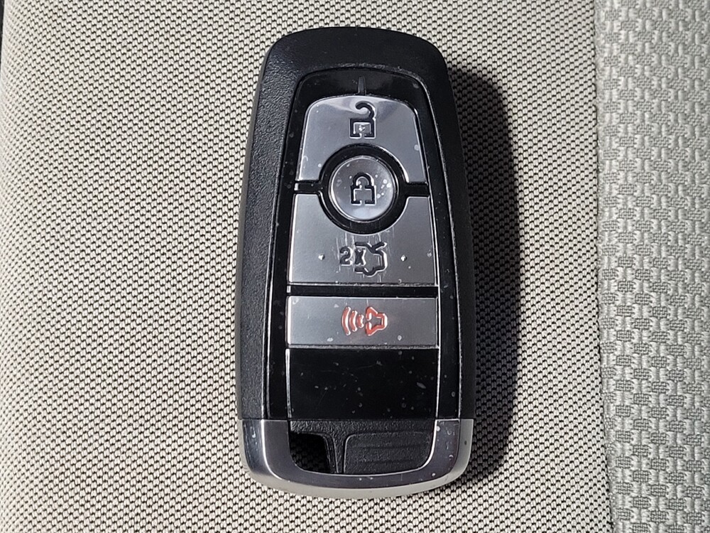 2020 Ford Fusion in Jacksonville, FL 32210 - 18144227 32