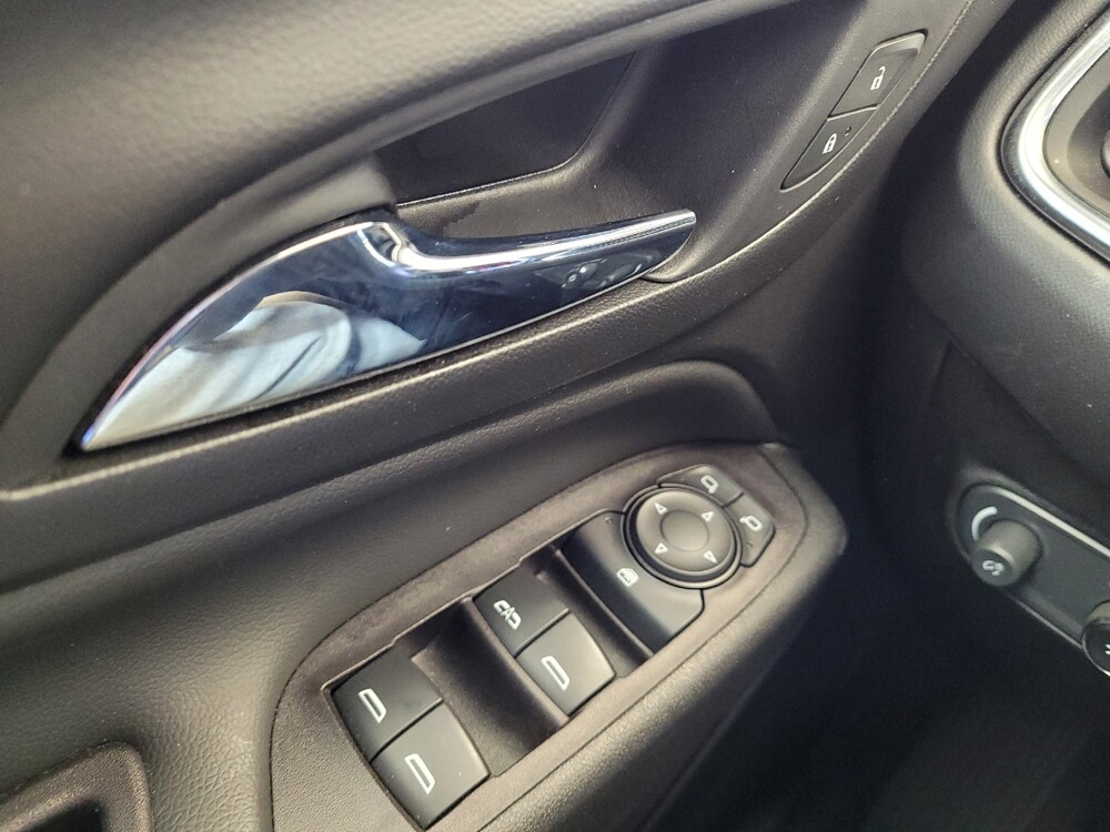 2022 Chevrolet Equinox in Toledo, OH 43617 - 18144232 27