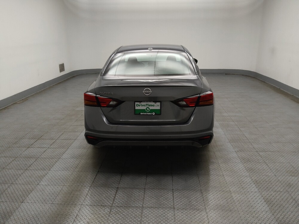 2025 Nissan Altima in Lombard, IL 60148 - 18144236 7