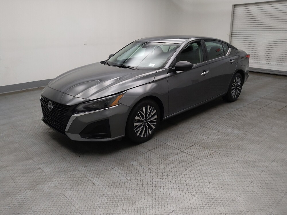 2025 Nissan Altima in Lombard, IL 60148 - 18144236 2