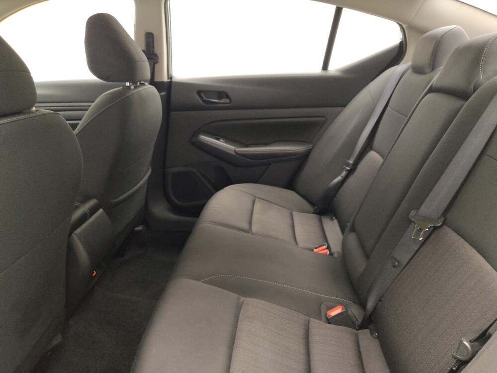 2025 Nissan Altima in Lombard, IL 60148 - 18144236 18