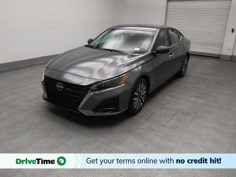 2025 Nissan Altima in Lombard, IL 60148 - 18144236