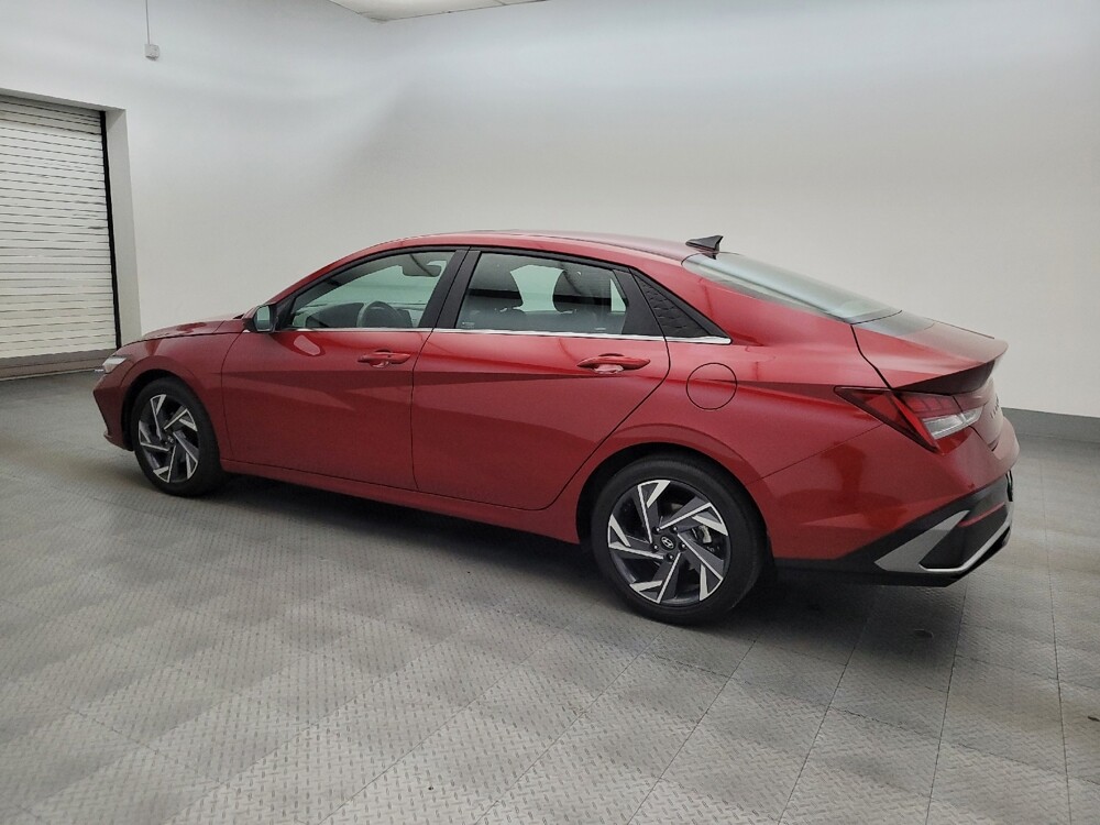 2025 Hyundai Elantra in Chandler, AZ 85225 - 18144249 3