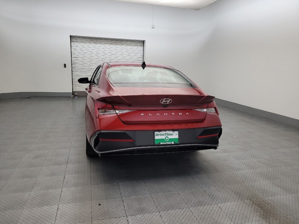 2025 Hyundai Elantra in Chandler, AZ 85225 - 18144249 6