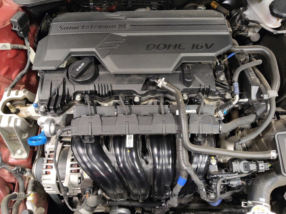 2025 Hyundai Elantra in Chandler, AZ 85225 - 18144249 30