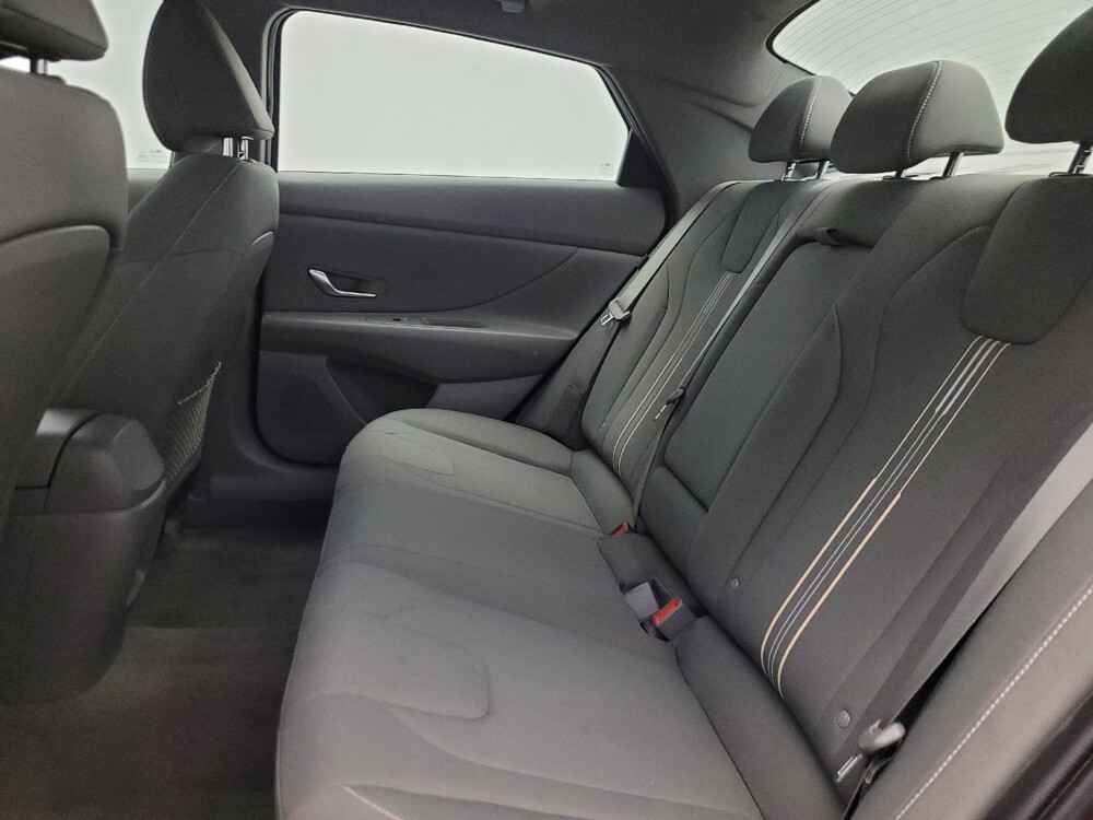 2025 Hyundai Elantra in Chandler, AZ 85225 - 18144249 18
