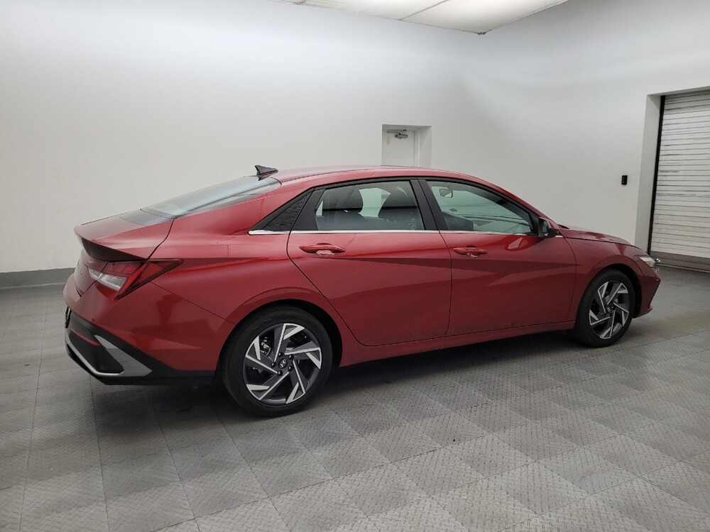 2025 Hyundai Elantra in Chandler, AZ 85225 - 18144249 10
