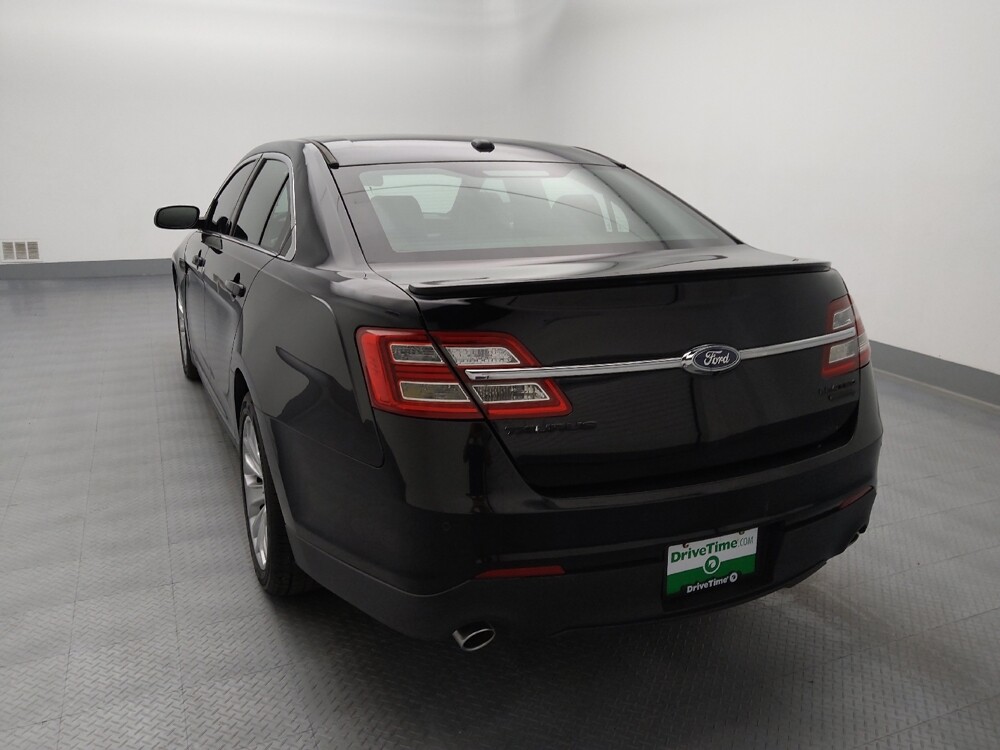 2018 Ford Taurus in Wichita, KS 67207 - 18144251 6