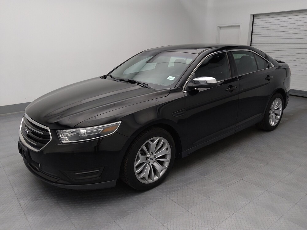 2018 Ford Taurus in Wichita, KS 67207 - 18144251 2