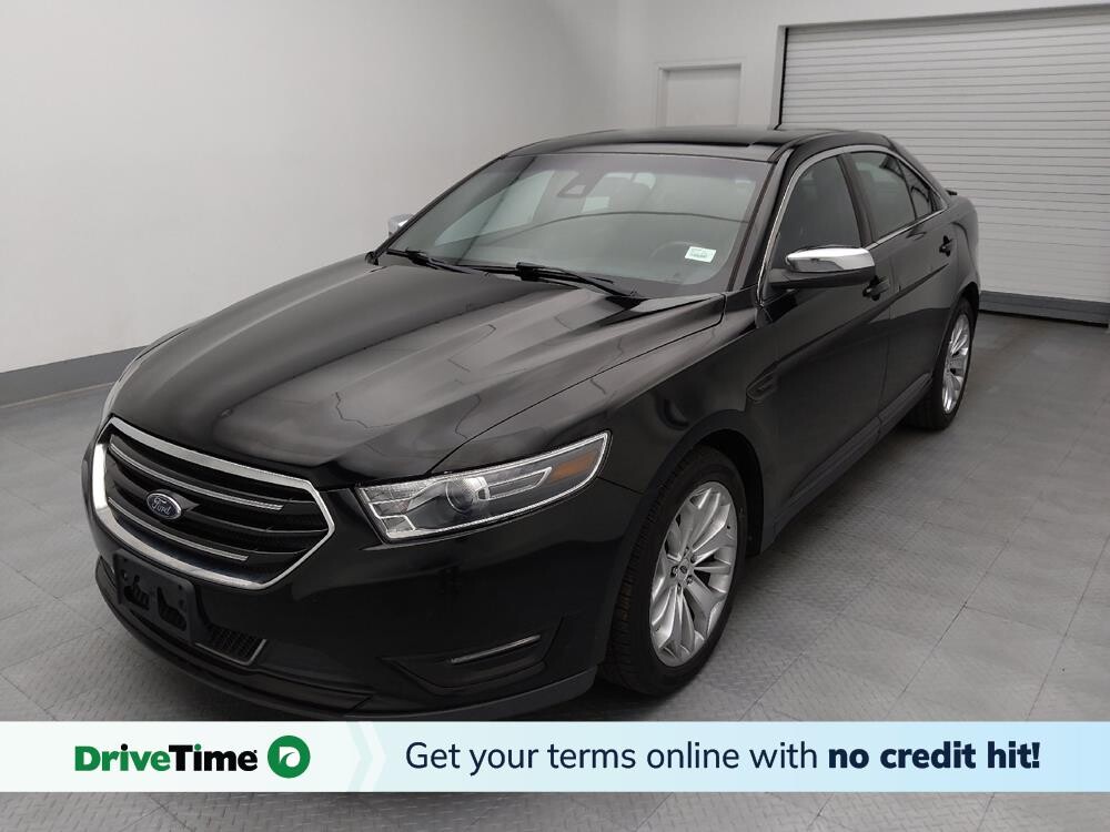 2018 Ford Taurus in Wichita, KS 67207 - 18144251
