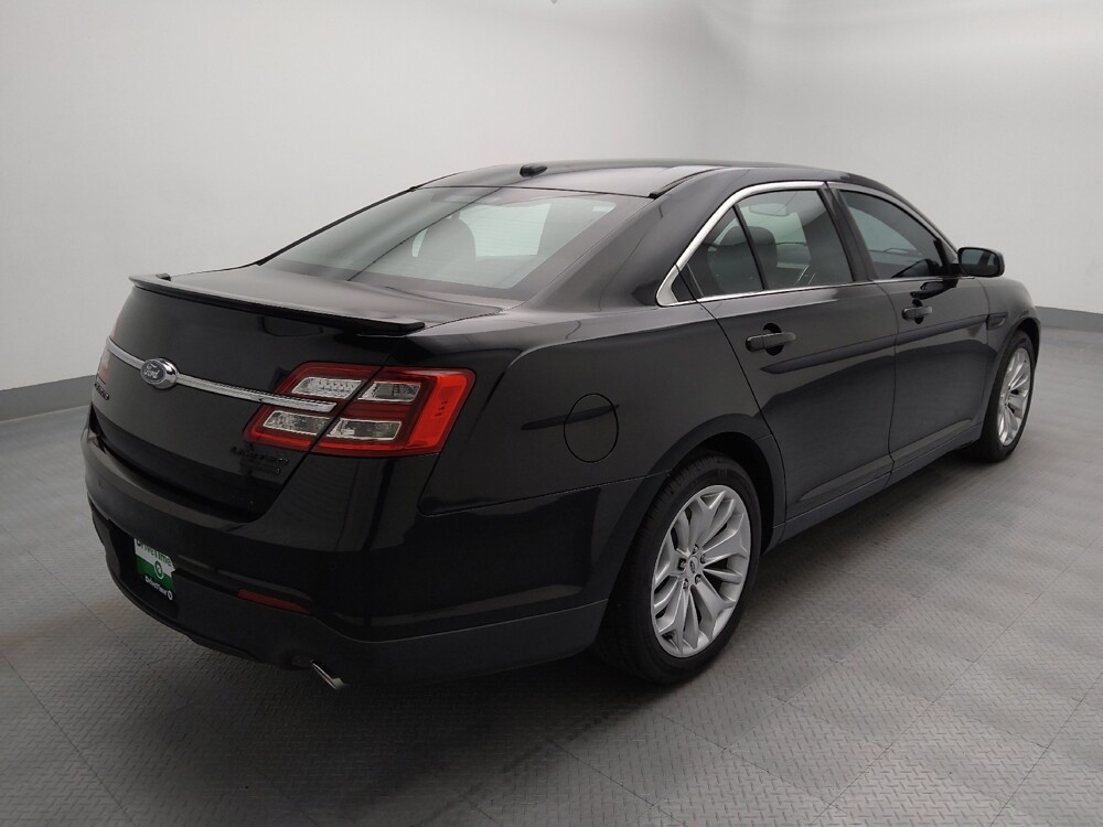 2018 Ford Taurus in Wichita, KS 67207 - 18144251 9