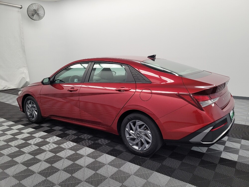 2024 Hyundai Elantra in Houston, TX 77060 - 18144254 3