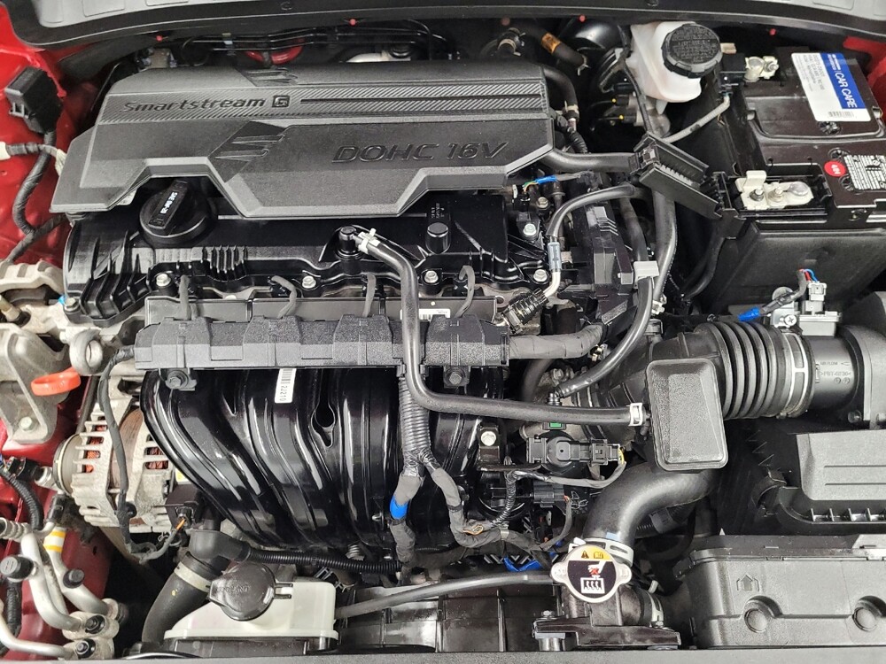 2024 Hyundai Elantra in Houston, TX 77060 - 18144254 30