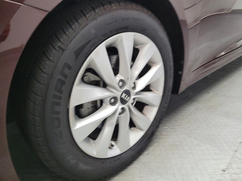 2018 Kia Optima in Riverside, CA 92504 - 18144266 31