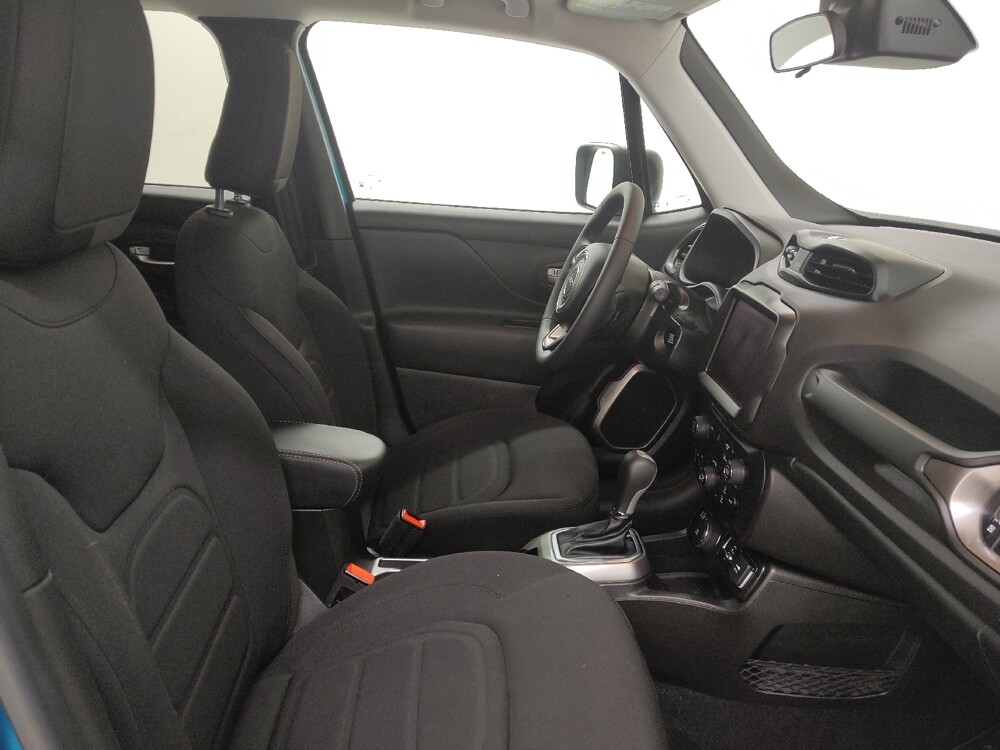 2022 Jeep Renegade in St. Louis, MO 63136 - 18144271 21