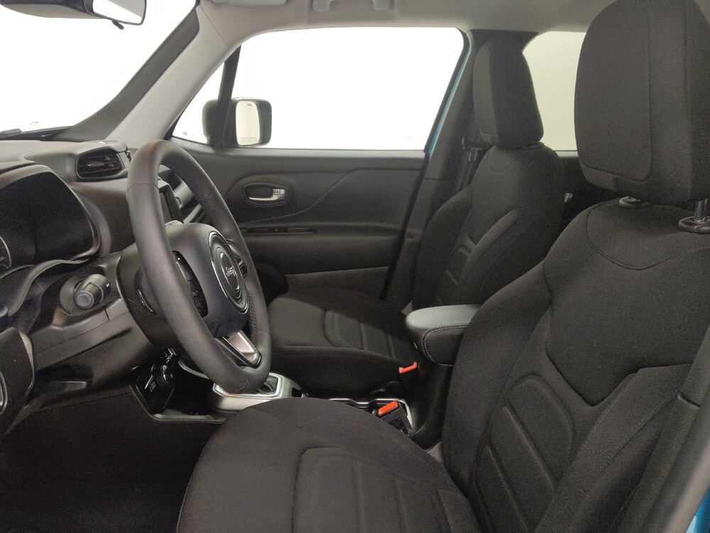 2022 Jeep Renegade in St. Louis, MO 63136 - 18144271 17