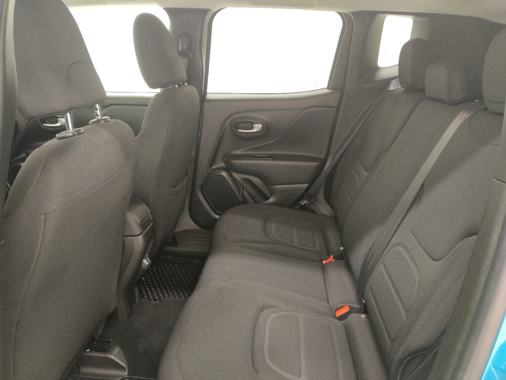 2022 Jeep Renegade in St. Louis, MO 63136 - 18144271 18