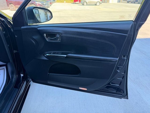2016 Toyota Avalon in Knoxville, TN 37920 - 18144281 11
