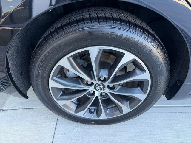 2016 Toyota Avalon in Knoxville, TN 37920 - 18144281 28