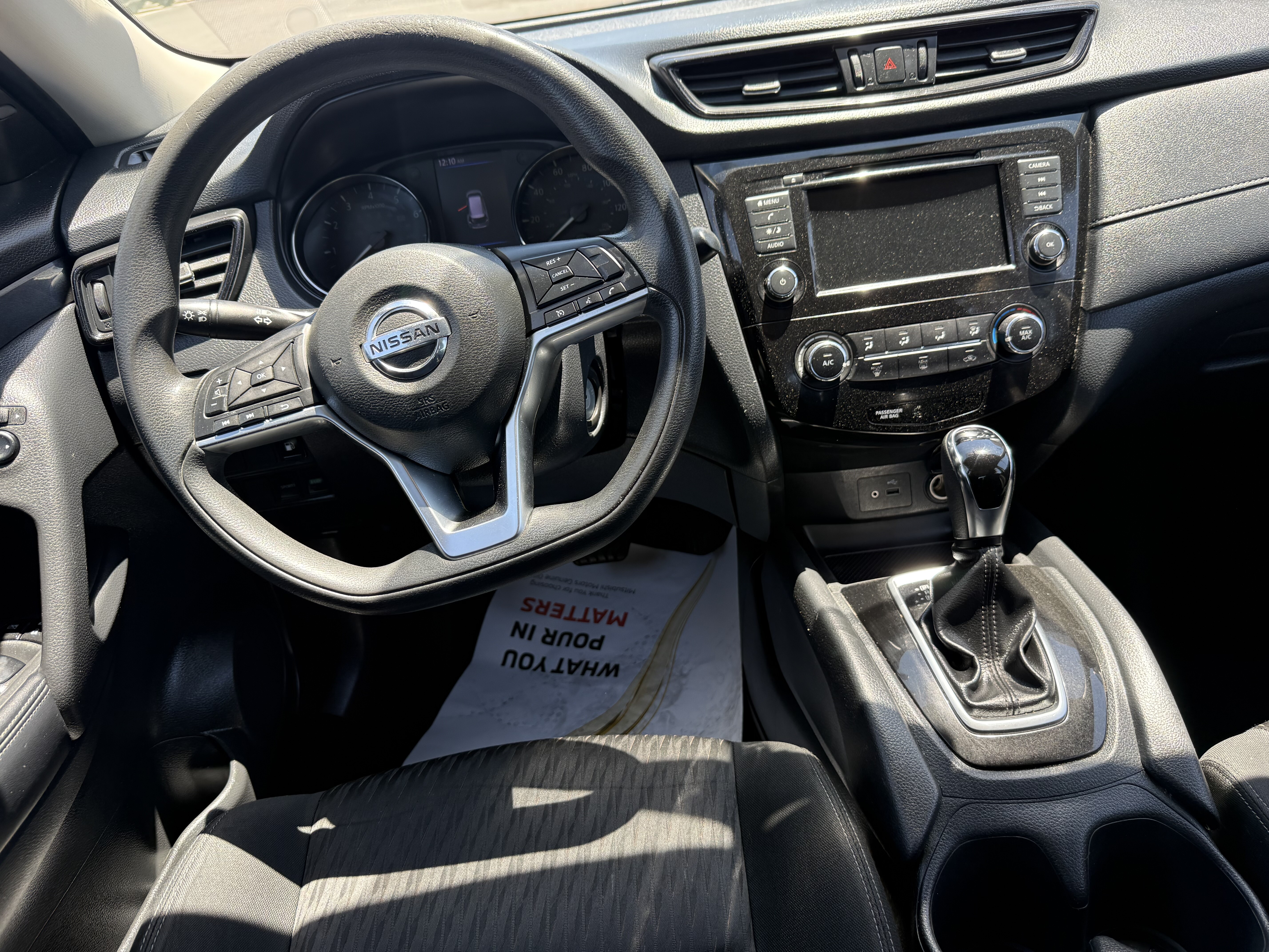 2018 Nissan Rogue in Phoenix, AZ 85022 - 18144297 7