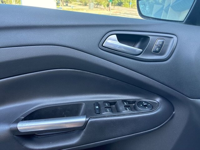 2018 Ford Escape in Arvada, CO 80002 - 18144310 13
