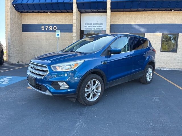 2019 Ford Escape in Arvada, CO 80002 - 18144311 3