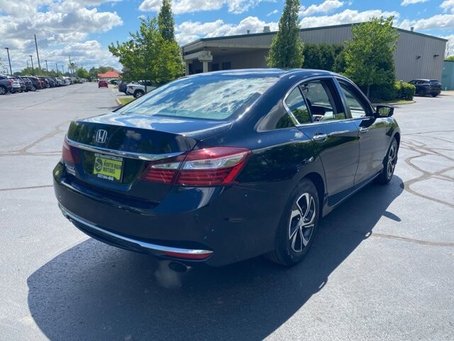 2017 Honda Accord in Marysville, OH 43040 - 18144313 9