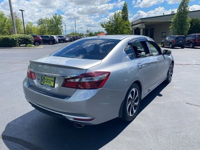 2016 Honda Accord in Marysville, OH 43040 - 18144314 10