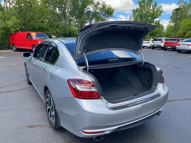 2016 Honda Accord in Marysville, OH 43040 - 18144314 26