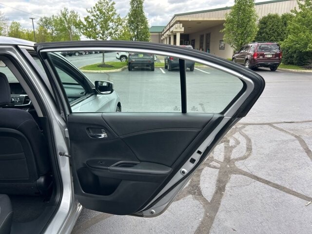 2013 Honda Accord in Marysville, OH 43040 - 18144315 27