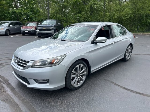 2013 Honda Accord in Marysville, OH 43040 - 18144315 3