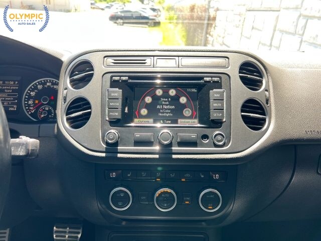 2014 Volkswagen Tiguan in Decatur, GA 30032 - 18144328 28