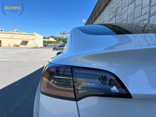 2020 Tesla Model 3 in Decatur, GA 30032 - 18144329 16