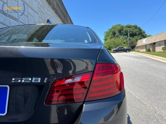 2015 BMW 528i xDrive in Decatur, GA 30032 - 18144330 17