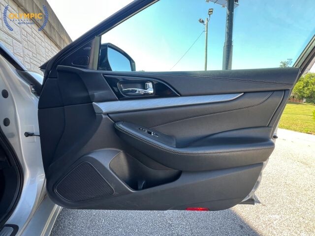 2016 Nissan Maxima in Decatur, GA 30032 - 18144331 42