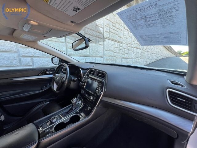 2016 Nissan Maxima in Decatur, GA 30032 - 18144331 20