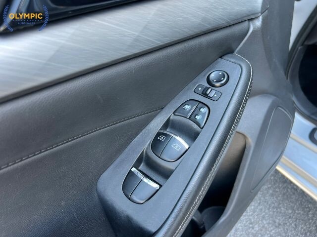 2016 Nissan Maxima in Decatur, GA 30032 - 18144331 34
