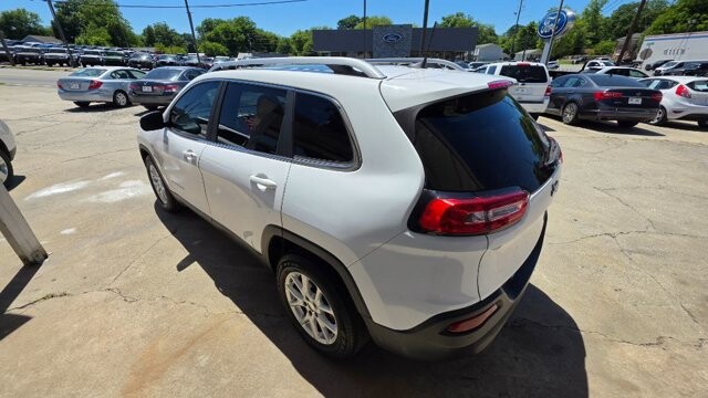2018 Jeep Cherokee in Cartersville, GA 30120 - 18144346 3