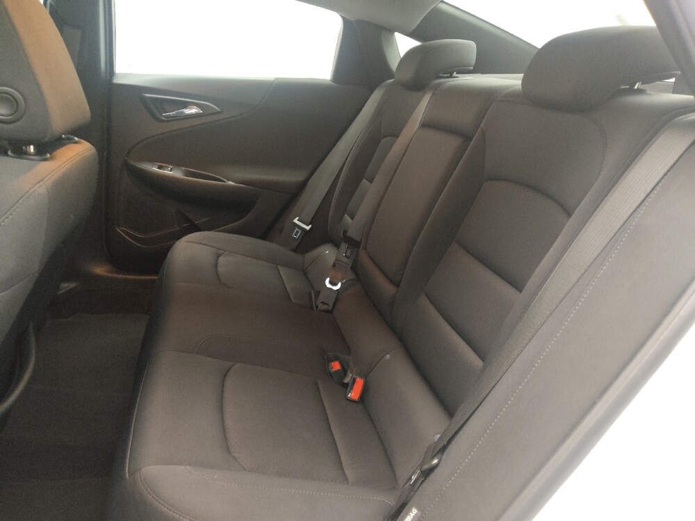 2021 Chevrolet Malibu in Athens, GA 30606 - 18144350 18