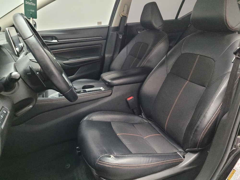 2020 Nissan Altima in Downey, CA 90241 - 18144352 17