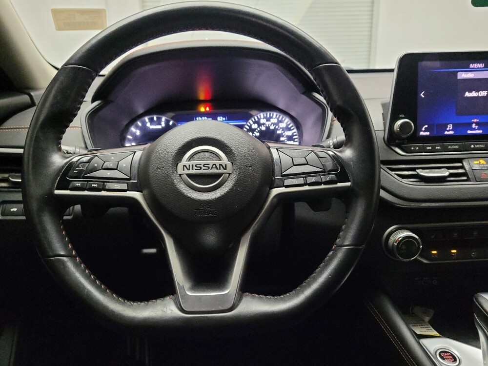 2020 Nissan Altima in Downey, CA 90241 - 18144352 22