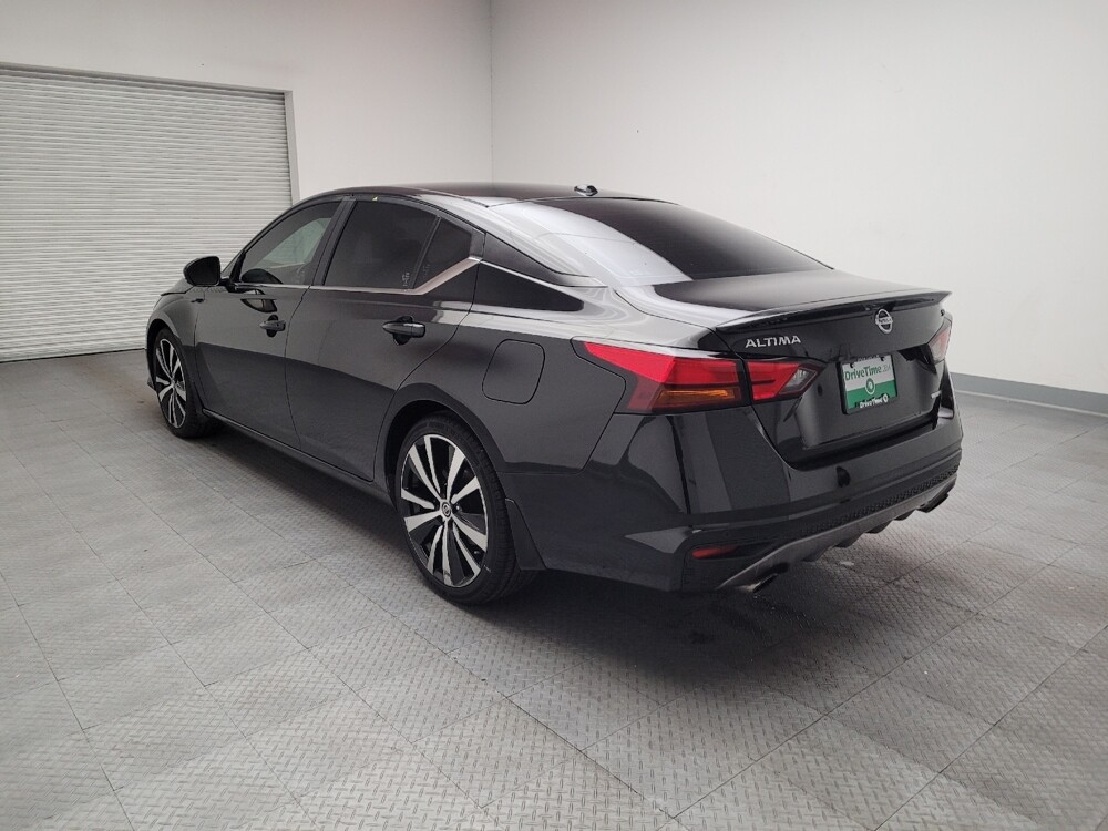 2020 Nissan Altima in Downey, CA 90241 - 18144352 5